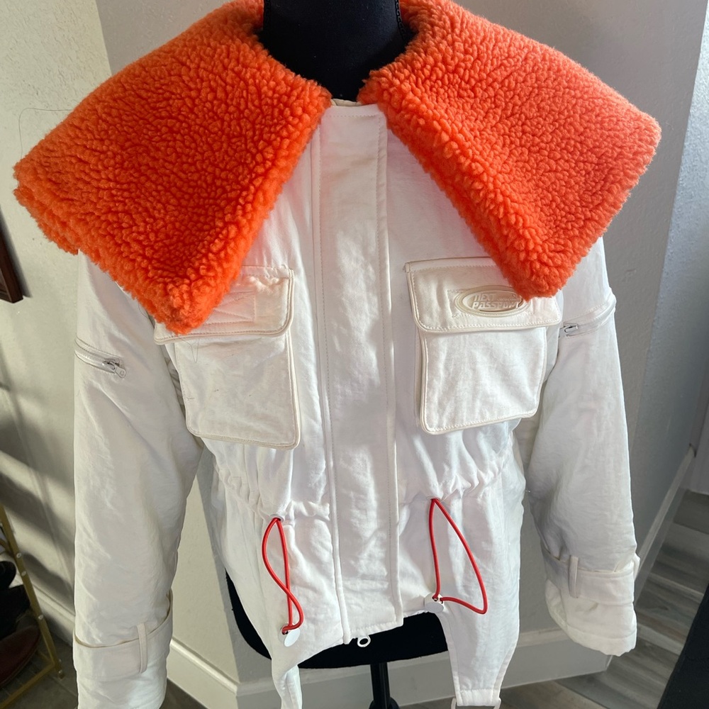 Passport White Jacket with Orange Collar